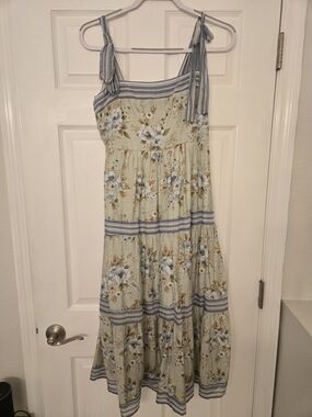 Sweet Wanderer Sage Floral Tie-Shoulder Midi Dress with Blue Trim